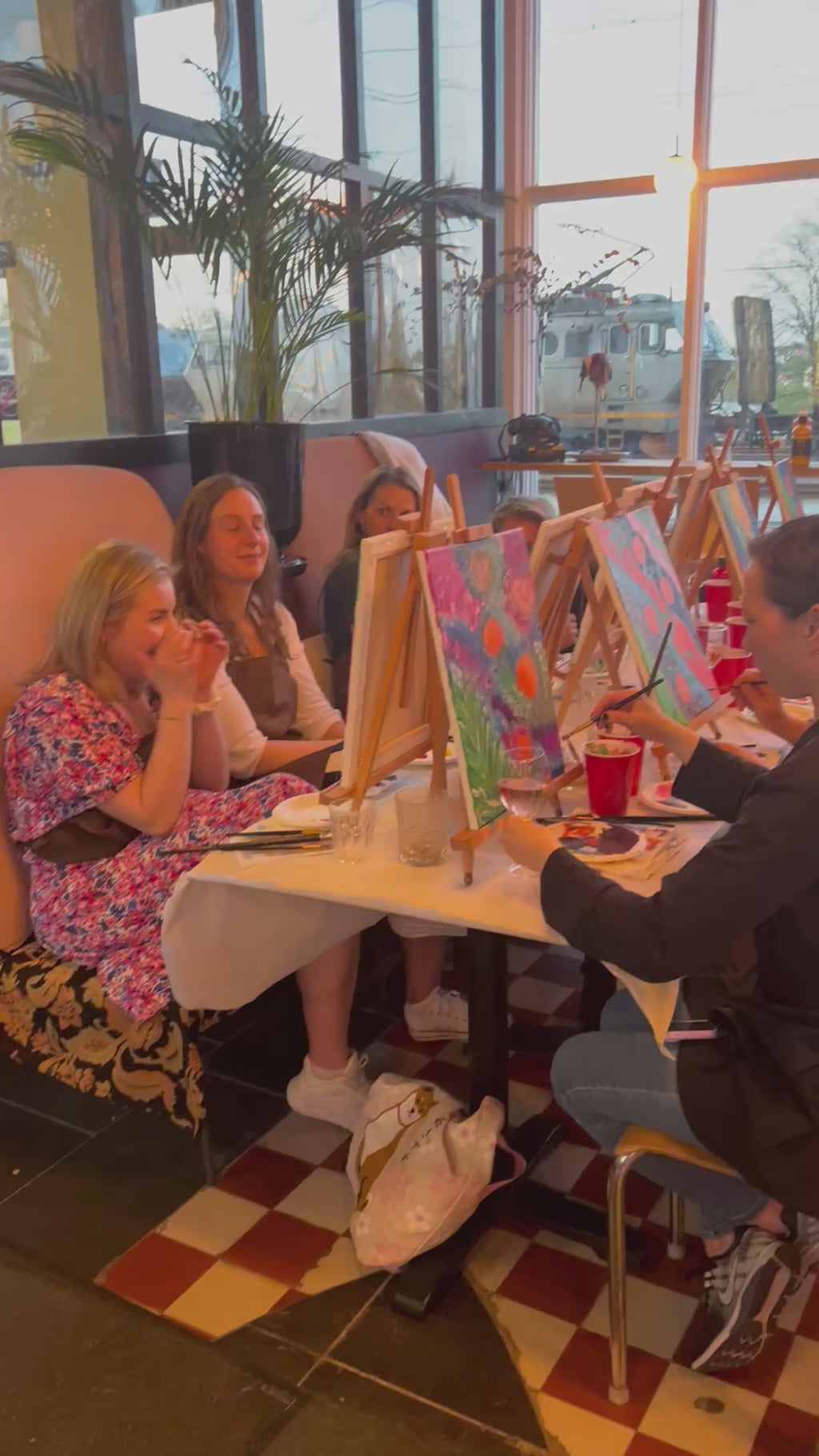 Workshops | Paint & Sip by Munch&Vino